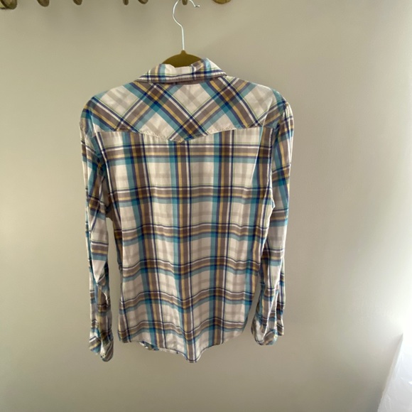 Men’s Button Down - Picture 2 of 3